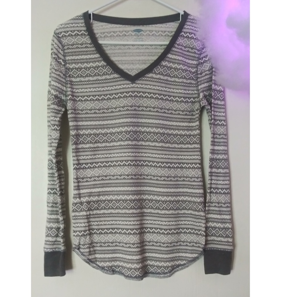 Old Navy printed long sleeve thermal